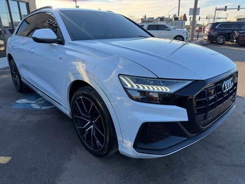 2021 Audi Q8 55 Premium Plus