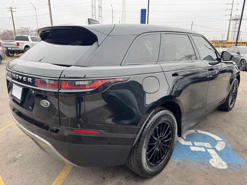 2018 Land Rover Range Rover Velar P250 Base