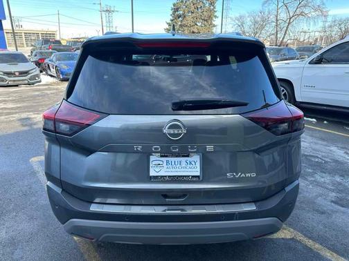 2022 Nissan Rogue SV