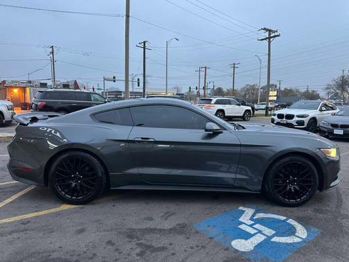 2016 Ford Mustang EcoBoost Premium