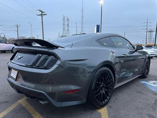 2016 Ford Mustang EcoBoost Premium
