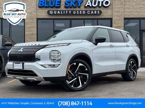 2024 Mitsubishi Outlander SE