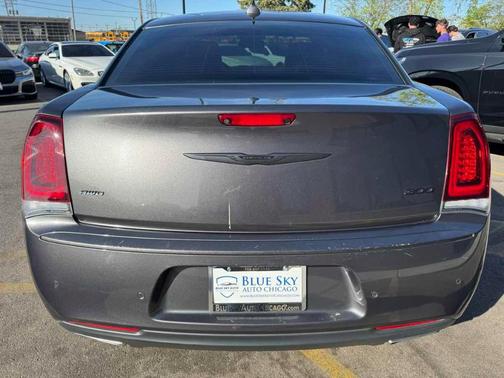 Granite Crystal Clearcoat Metallic 2022 Chrysler 300 Touring L