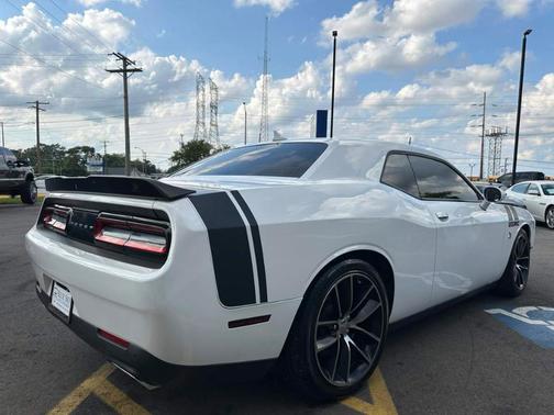 2016 Dodge Challenger R/T Scat Pack