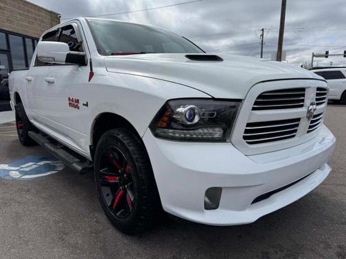 Bright White 2017 RAM 1500 Sport