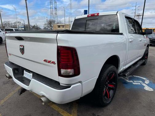 Bright White 2017 RAM 1500 Sport