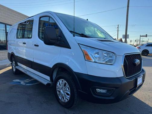 2021 Ford Transit-250 