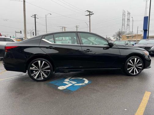 2020 Nissan Altima 2.5 SR