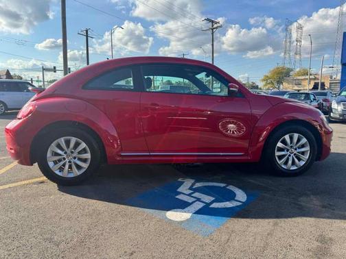 2019 Volkswagen Beetle 2.0T S