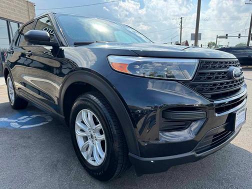 Agate Black Metallic 2021 Ford Explorer Base