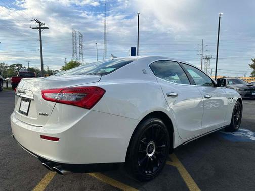 2014 Maserati Ghibli Base