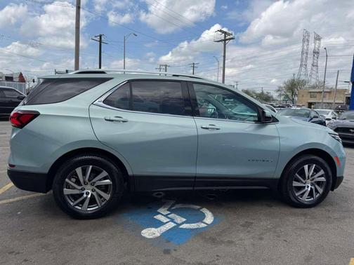 Seaglass Blue Metallic 2022 Chevrolet Equinox Premier