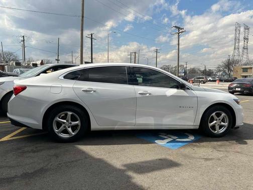 2018 Chevrolet Malibu 1LS