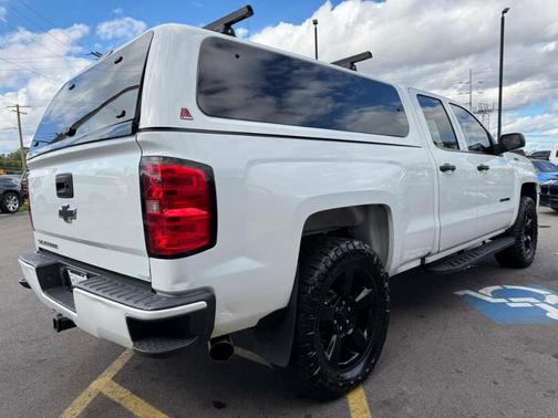 2017 Chevrolet Silverado 1500 Custom