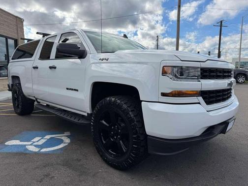 2017 Chevrolet Silverado 1500 Custom