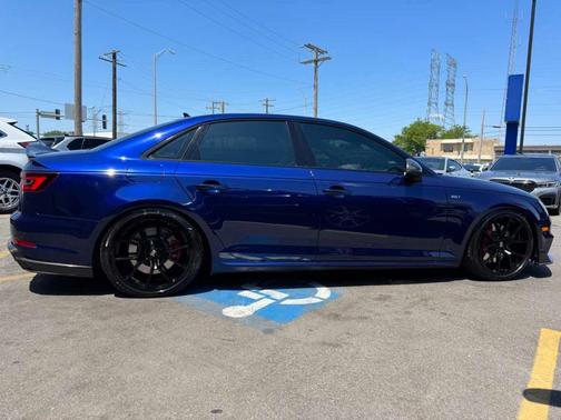 Navarra Blue Metallic 2018 Audi S4 3.0T Prestige