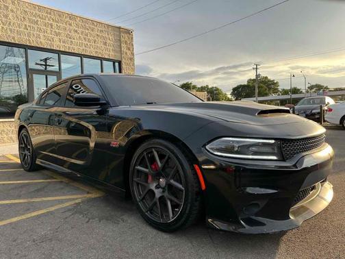 2016 Dodge Charger R/T Scat Pack