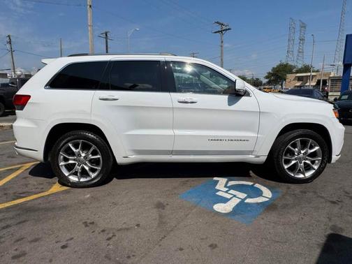 2016 Jeep Grand Cherokee Summit