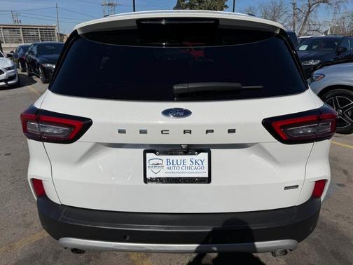 Star White 2023 Ford Escape PHEV PHEV