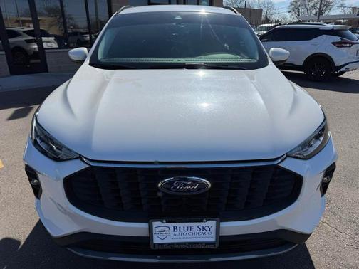 Star White 2023 Ford Escape PHEV PHEV
