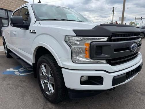 Oxford White 2019 Ford F-150 XLT