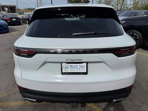 Carrara White Metallic 2019 Porsche Cayenne Base