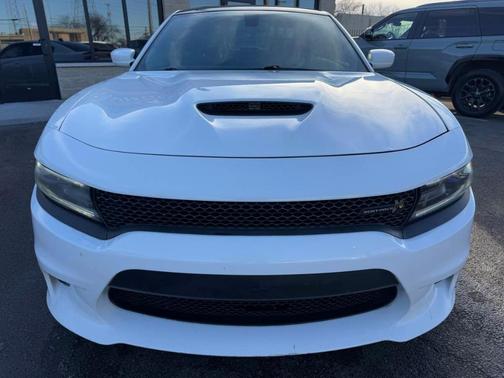 2016 Dodge Charger R/T Scat Pack