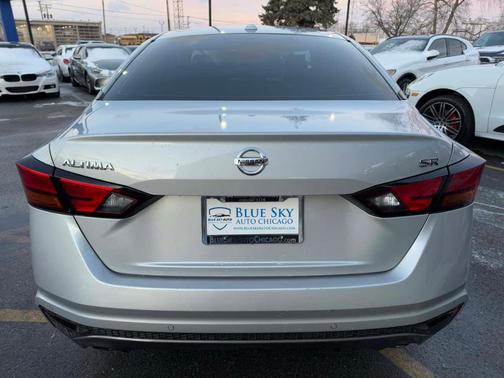 2021 Nissan Altima 2.5 SR