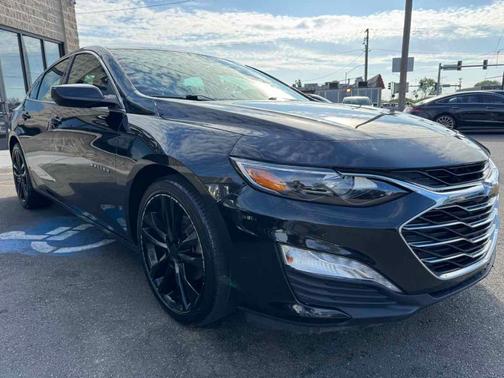 Mosaic Black Metallic 2021 Chevrolet Malibu LT