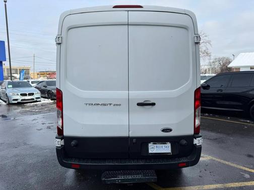 2016 Ford Transit-250 148 WB Medium Roof Cargo