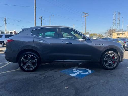 2017 Maserati Levante S