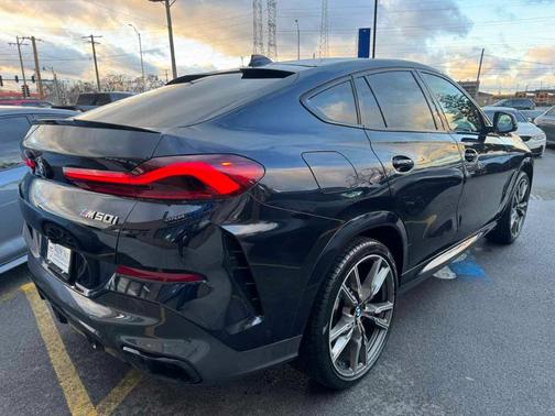 2020 BMW X6 M50i