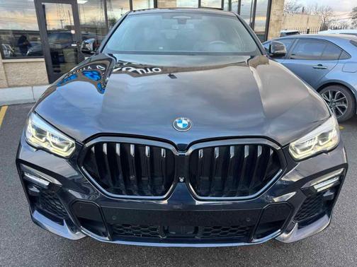 2020 BMW X6 M50i