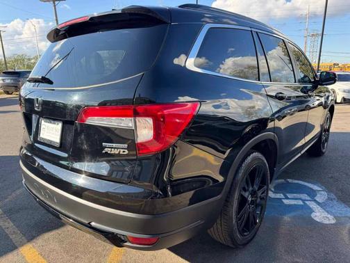 Crystal Black Pearl 2022 Honda Pilot Special Edition