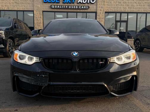 Black Sapphire Metallic 2016 BMW M4 Base
