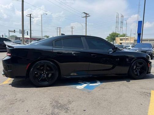 Pitch Black Clearcoat 2018 Dodge Charger SRT Hellcat