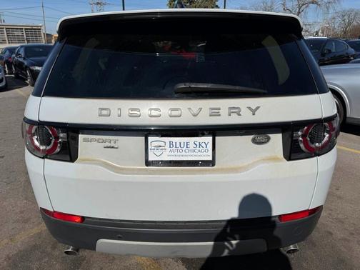 Yulong White 2018 Land Rover Discovery Sport HSE