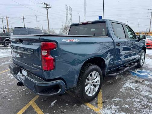 2024 Chevrolet Silverado 1500 Custom