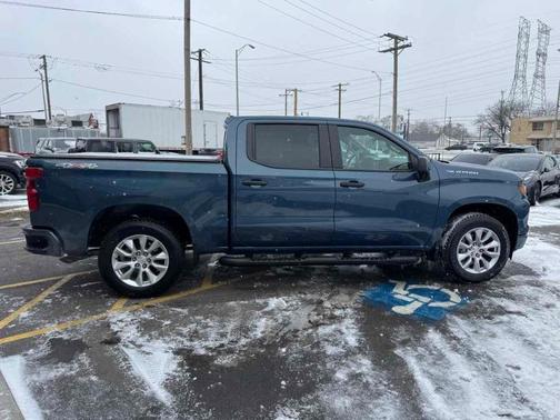 2024 Chevrolet Silverado 1500 Custom