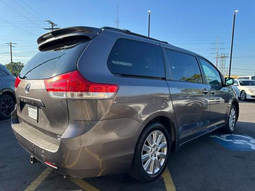 2014 Toyota Sienna Limited