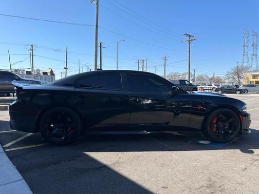 2016 Dodge Charger SRT Hellcat
