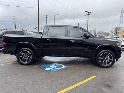 Diamond Black 2019 RAM 1500 Laramie