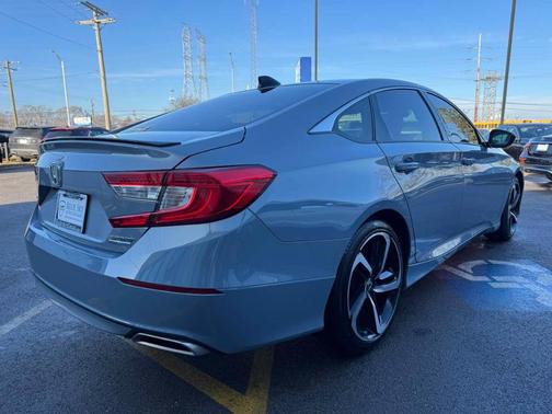 2022 Honda Accord Sport SE