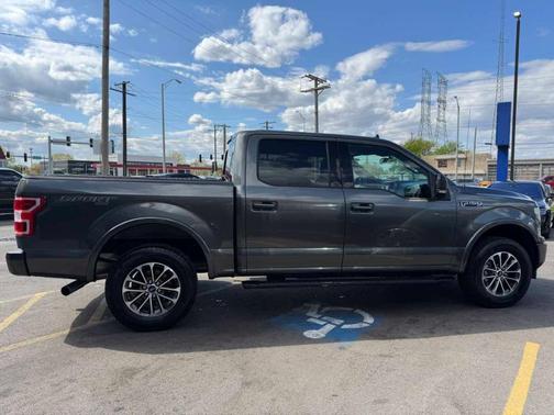 Magnetic Metallic 2019 Ford F-150 XLT
