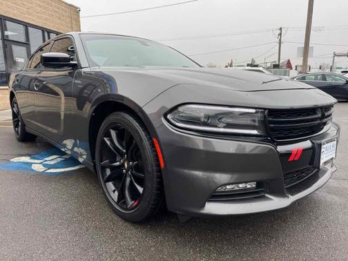 2016 Dodge Charger SXT