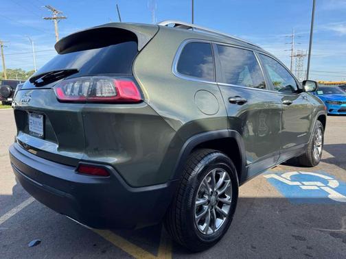 2021 Jeep Cherokee Latitude Lux