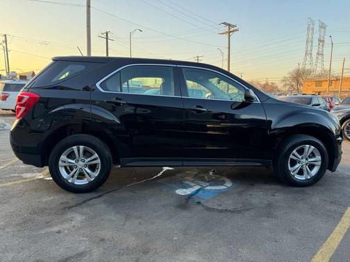 2017 Chevrolet Equinox LS