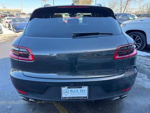 2018 Porsche Macan S