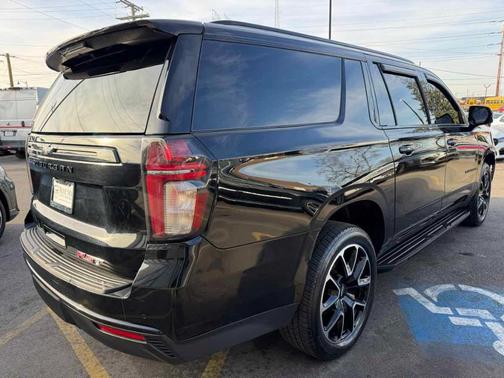 Black 2023 Chevrolet Suburban RST