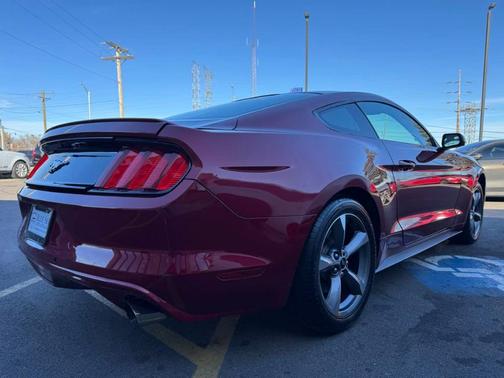 2017 Ford Mustang EcoBoost